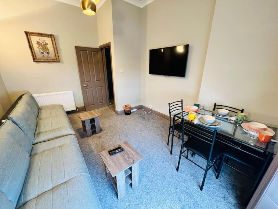 3 Notting Hill, Portobello Road-Amazing Location! London Bagian luar foto