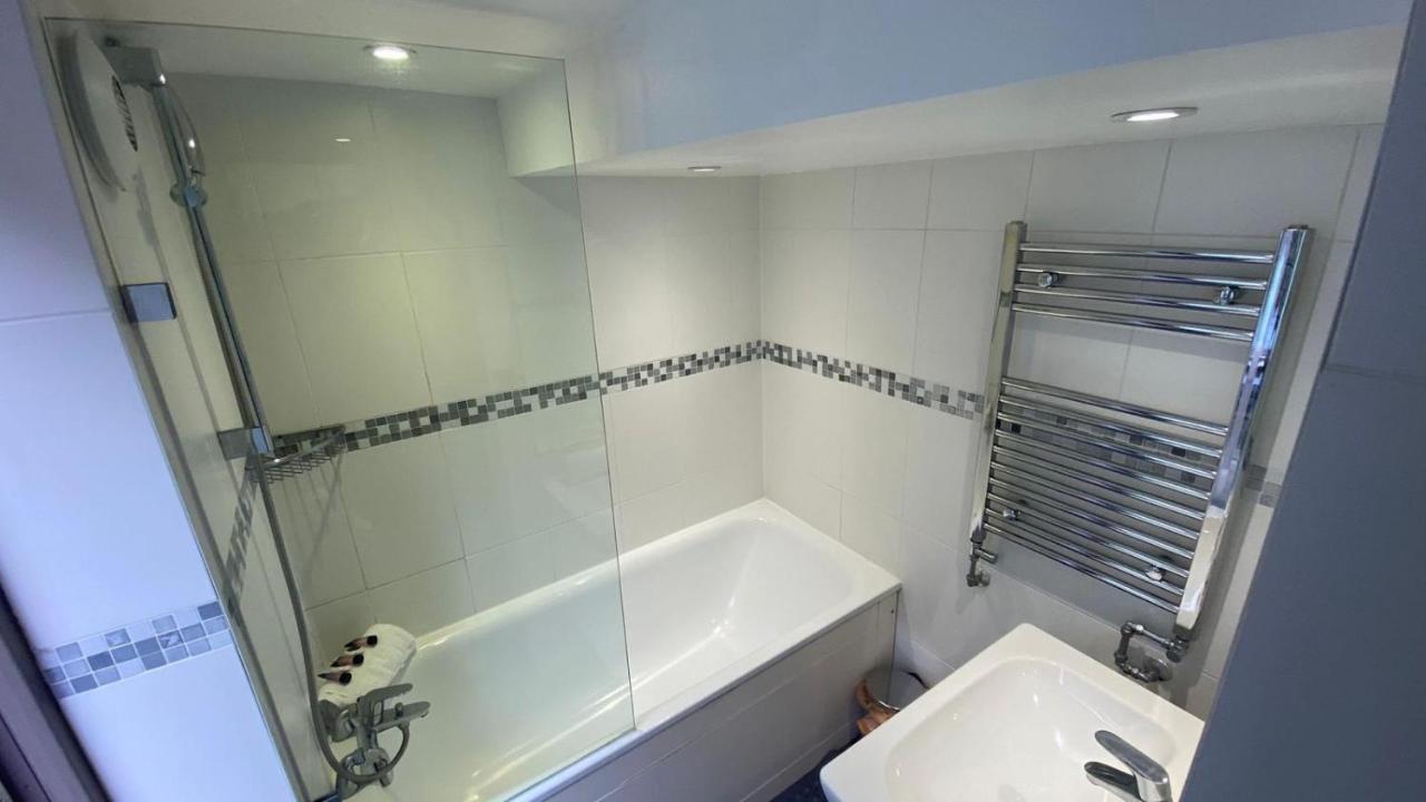 3 Notting Hill, Portobello Road-Amazing Location! London Bagian luar foto